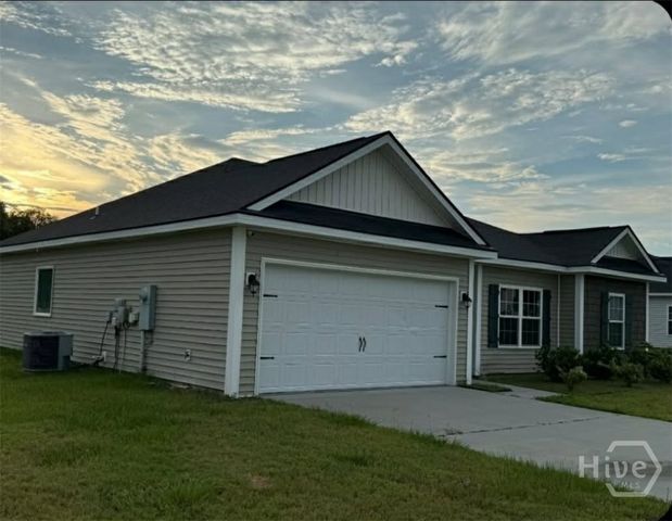 152 Summerhill Drive NE, Ludowici, GA 31316