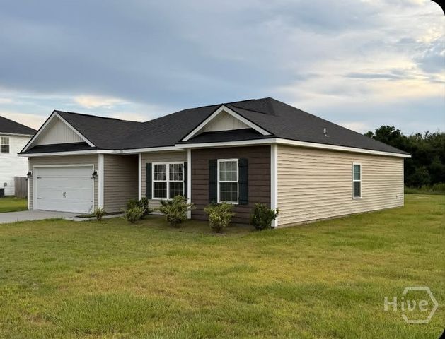 152 Summerhill Drive NE, Ludowici, GA 31316