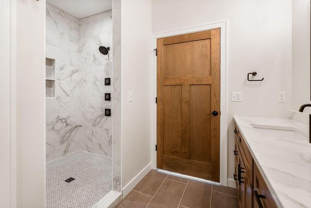 264 Southern DRIVE, Holmen, WI 54636