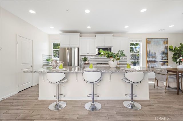 202 Cultivate, Irvine, CA 92618