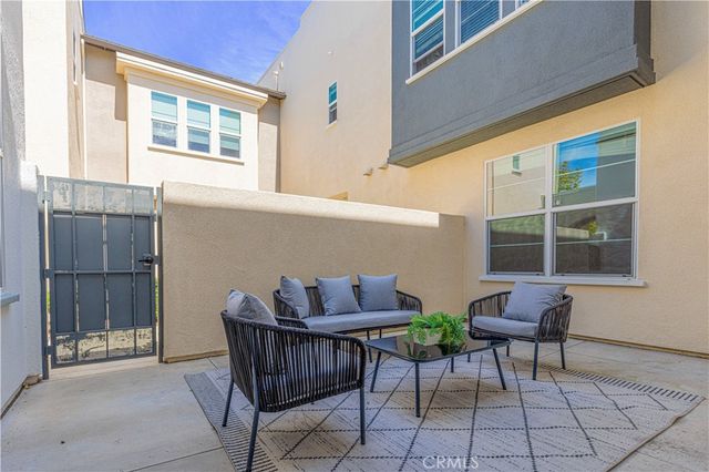 202 Cultivate, Irvine, CA 92618