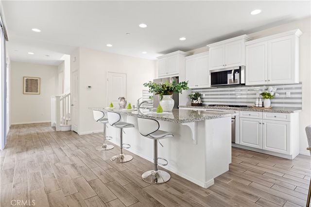 202 Cultivate, Irvine, CA 92618