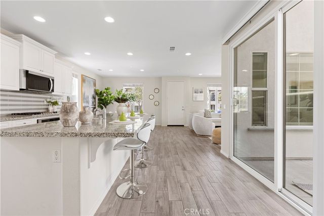 202 Cultivate, Irvine, CA 92618