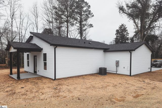 216 Wilkinsville Highway, Gaffney, SC 29340