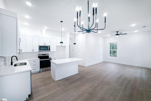 216 Wilkinsville Highway, Gaffney, SC 29340