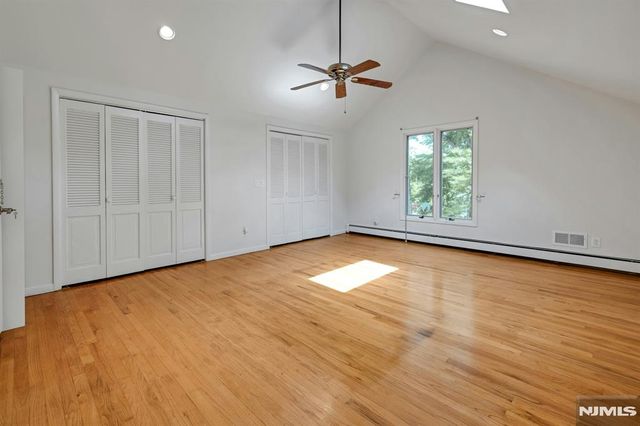 737 Ridge Road, Kinnelon Borough, NJ 07405