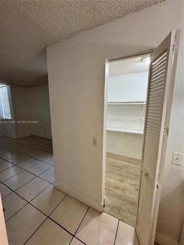 12105 NE 6th Avenue 304, North Miami, FL 33161