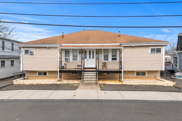 120 Dolphin, Revere, MA 02151