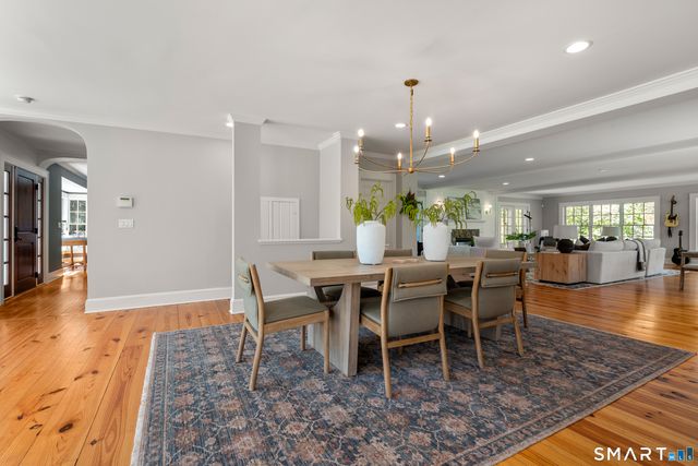 10 Sprucewood Lane, Westport, CT 06880