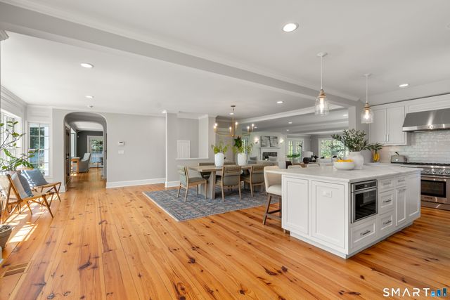 10 Sprucewood Lane, Westport, CT 06880