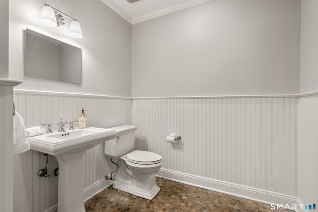 10 Sprucewood Lane, Westport, CT 06880