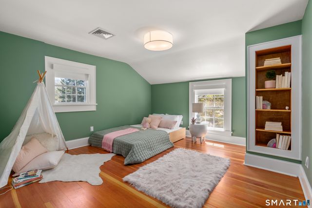 10 Sprucewood Lane, Westport, CT 06880