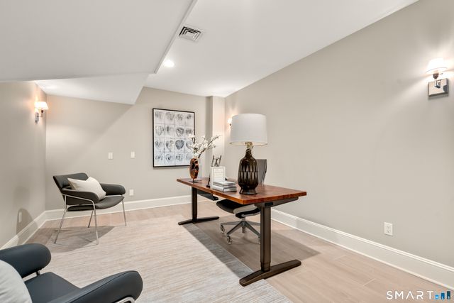 10 Sprucewood Lane, Westport, CT 06880