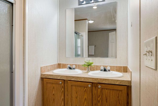 12090 S CONSTITUTION RTE, Scottsville, VA 24590