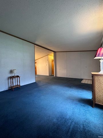 5624 E Neininger Drive, Monticello, IN 47960