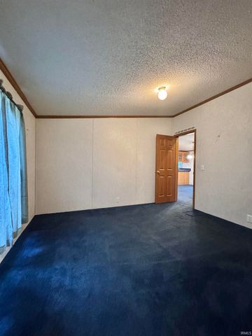 5624 E Neininger Drive, Monticello, IN 47960