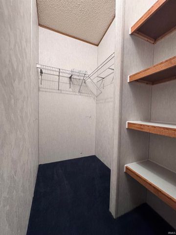 5624 E Neininger Drive, Monticello, IN 47960