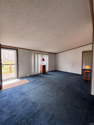 5624 E Neininger Drive, Monticello, IN 47960