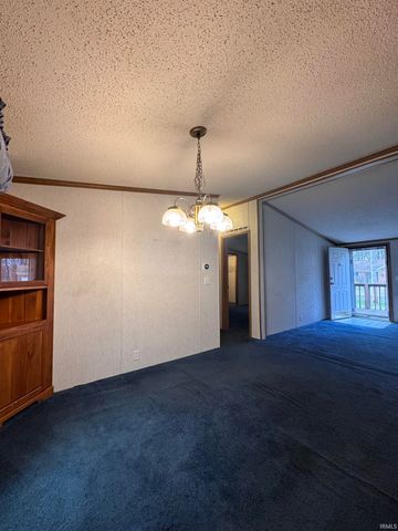 5624 E Neininger Drive, Monticello, IN 47960