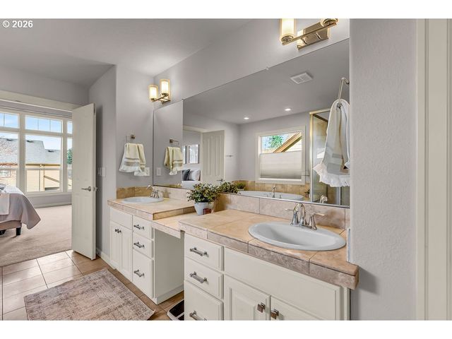 500 Ne 167TH Ave, Vancouver, WA 98684