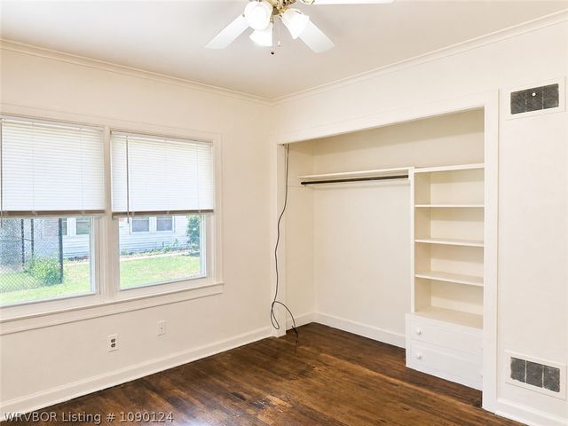 203 NE C Street, Stigler, OK 74462