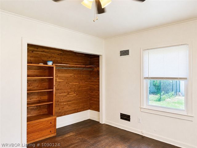 203 NE C Street, Stigler, OK 74462