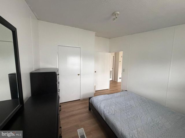 22 VINTAGE LN, Honey Brook, PA 19344