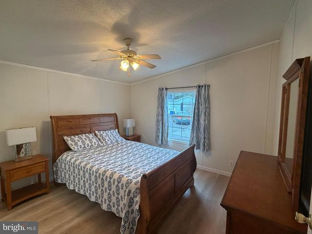 22 VINTAGE LN, Honey Brook, PA 19344