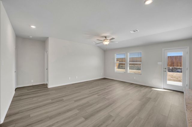 315 Sugarlands Drive, Greenville, TX 75402