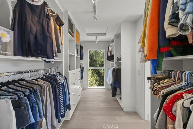 18177 Knoll Hill, Granada Hills, CA 91344