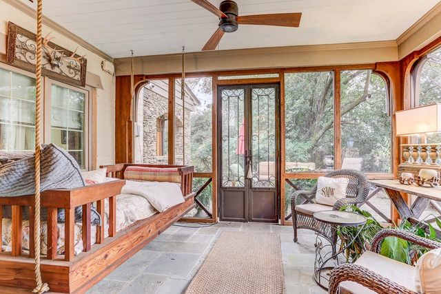 450 S GOODLETT ST, Memphis, TN 38117