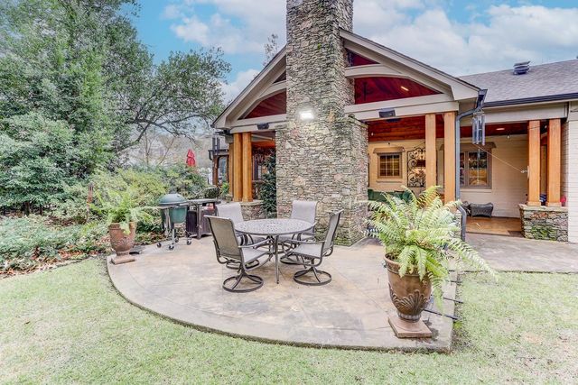 450 S GOODLETT ST, Memphis, TN 38117