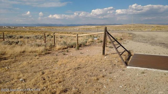 7575 US HWY 191, Boulder, WY 82923 property photo