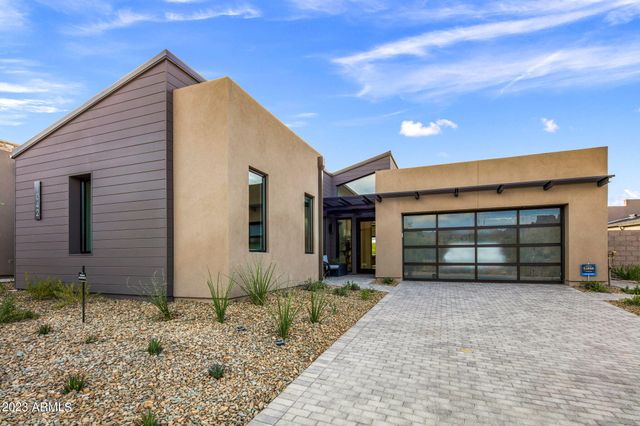 37200 N CAVE CREEK Road 1042, Scottsdale, AZ 85262