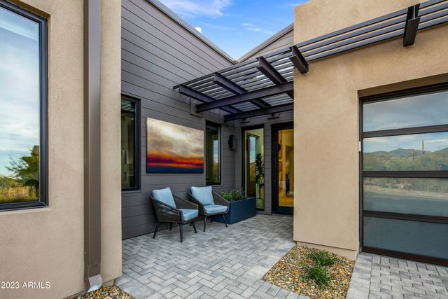 37200 N CAVE CREEK Road 1042, Scottsdale, AZ 85262