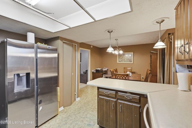 3 Richardson Ct, Frankfort, KY 40601
