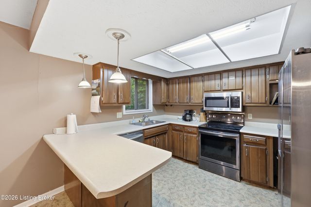 3 Richardson Ct, Frankfort, KY 40601