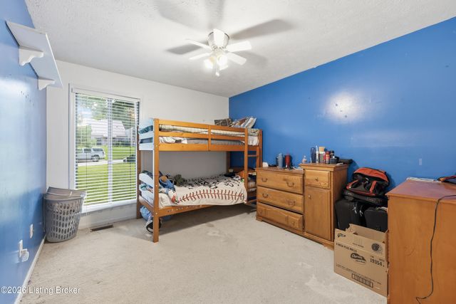 3 Richardson Ct, Frankfort, KY 40601