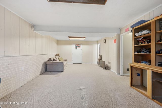 3 Richardson Ct, Frankfort, KY 40601