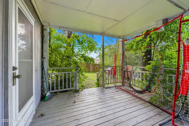 3 Richardson Ct, Frankfort, KY 40601
