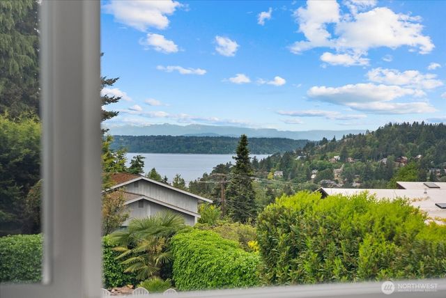 228 SW 183rd Street, Normandy Park, WA 98166