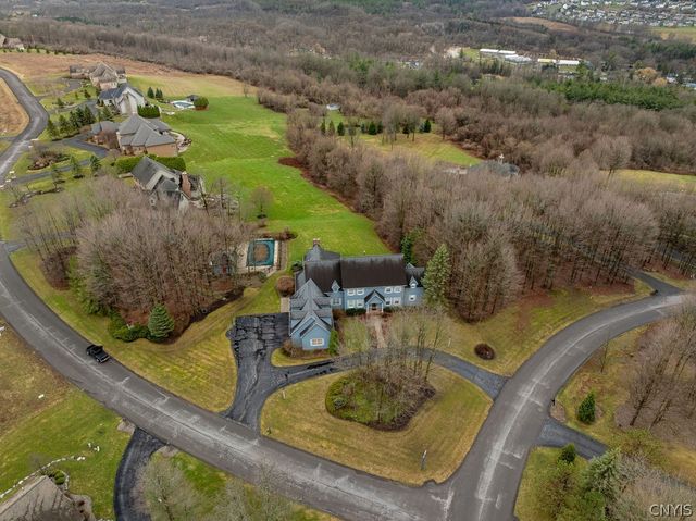 4601 Widgeon, Manlius, NY 13104