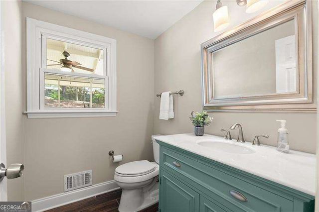 2124 Hawthorne Point, Marietta, GA 30062