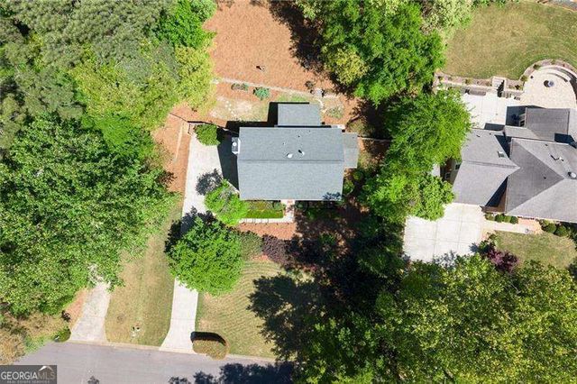 2124 Hawthorne Point, Marietta, GA 30062