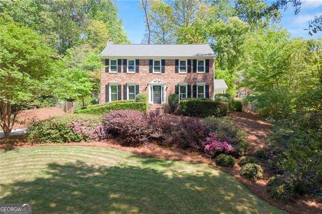2124 Hawthorne Point, Marietta, GA 30062