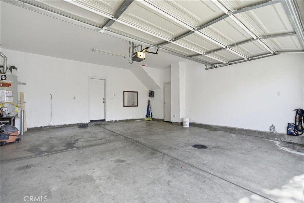 Image 24 of property listing at 38202 Mendocino Way, Palmdale, CA 93550