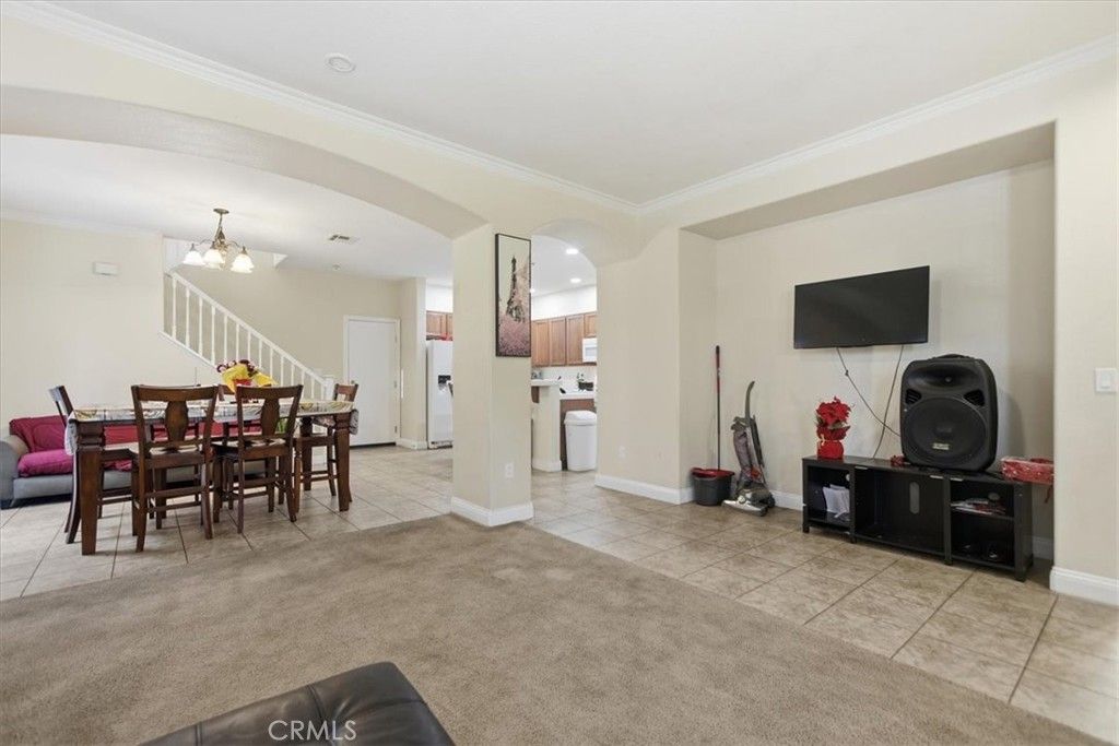 Image 7 of property listing at 38202 Mendocino Way, Palmdale, CA 93550