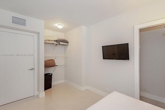 2301 Collins Ave 1416, Miami Beach, FL 33139