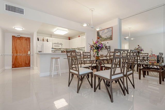 2301 Collins Ave 1416, Miami Beach, FL 33139