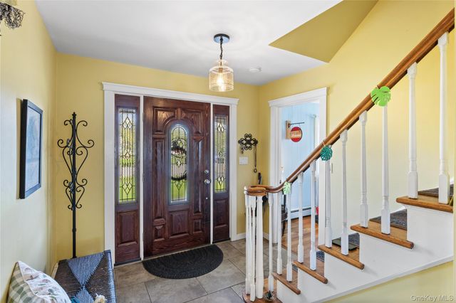 80 Palmer Drive, Sayville, NY 11782